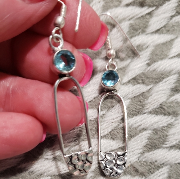 Swiss Blue Quartz Gemstone 925 Silver Earrings - Picture 4 of 10